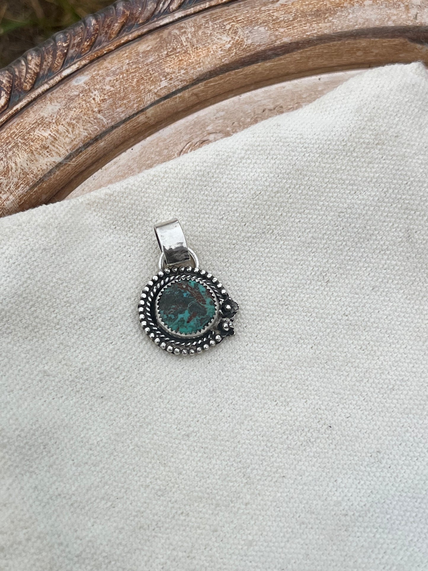 Kingman Pendant