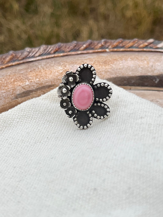 Size 8 Pink Conch Ring